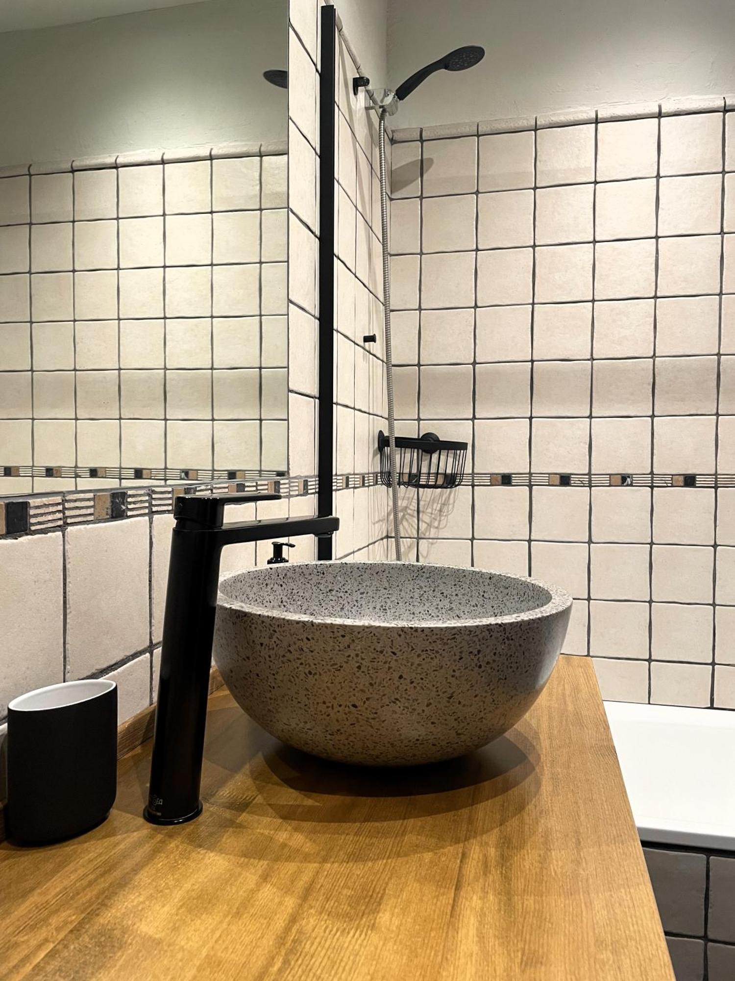 Apartamento Duplex En El Puente Historico, Gra De Fajol カンプロドン エクステリア 写真