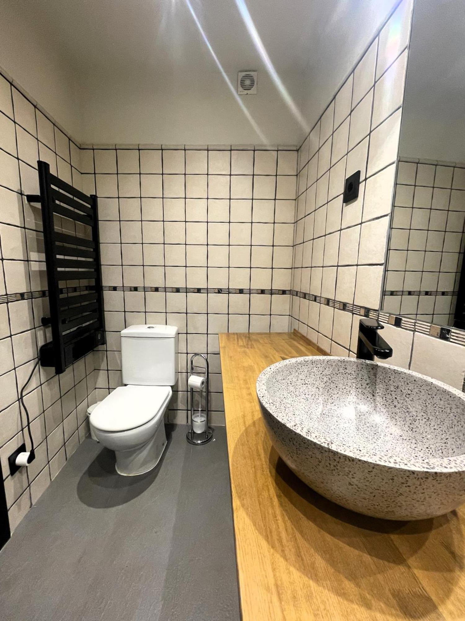 Apartamento Duplex En El Puente Historico, Gra De Fajol カンプロドン エクステリア 写真
